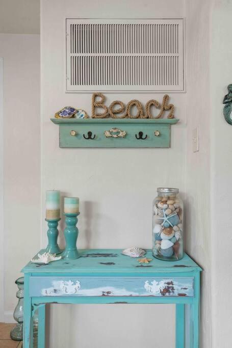 נורפולק Beach Bungalow - 1 Block To Beach - Pets Welcome! מראה חיצוני תמונה